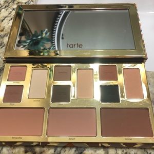 BRAND NEW tarte Clay Play Face Shaping Palette